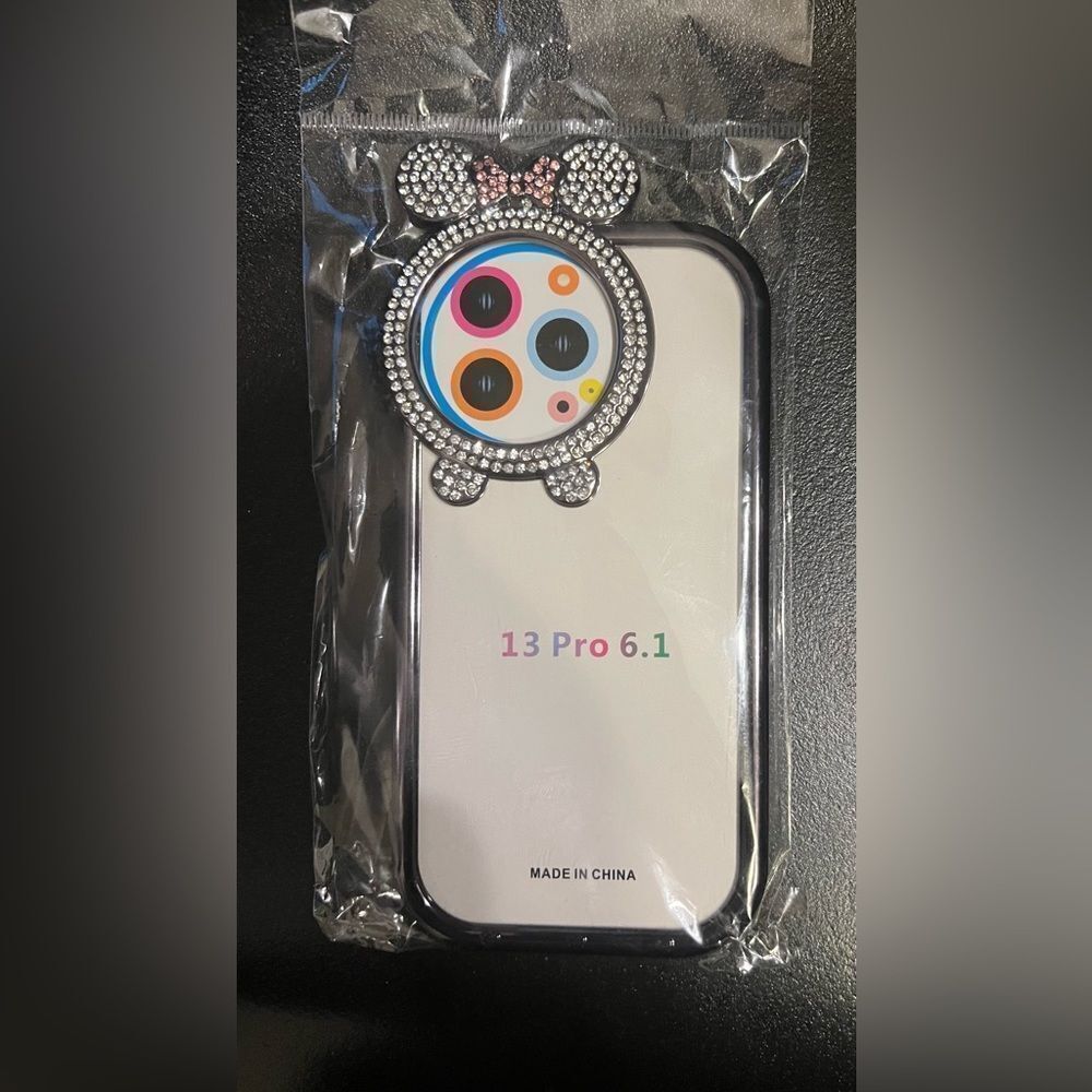 Luxury Bling Diamond Minnie Ear Case 13 Pro 6.1 iPhone case
